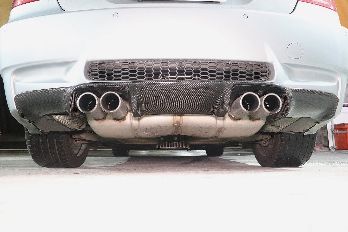 BMW E92 E93 M3 3D style diffuser