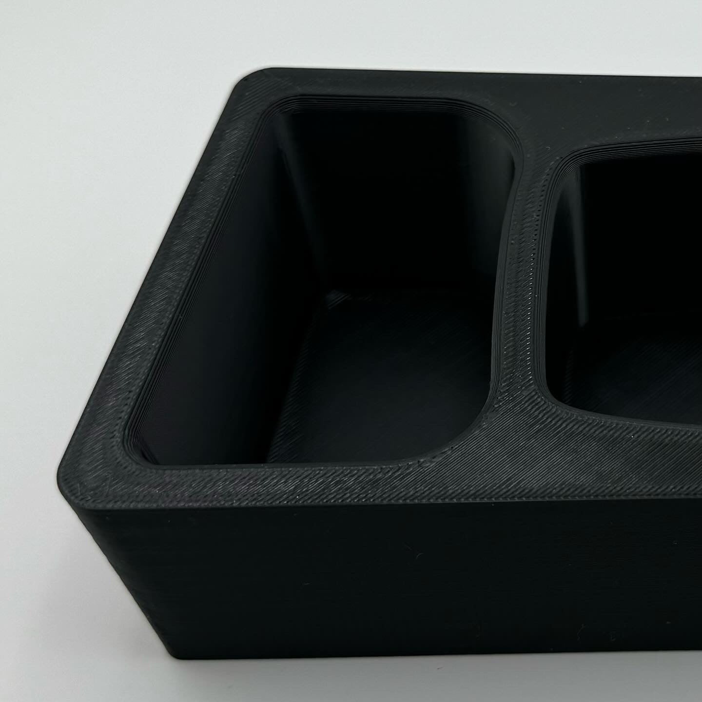 BMW E90/E92/E93 M3 - Custom fit Oil Bottle Trunk Holder