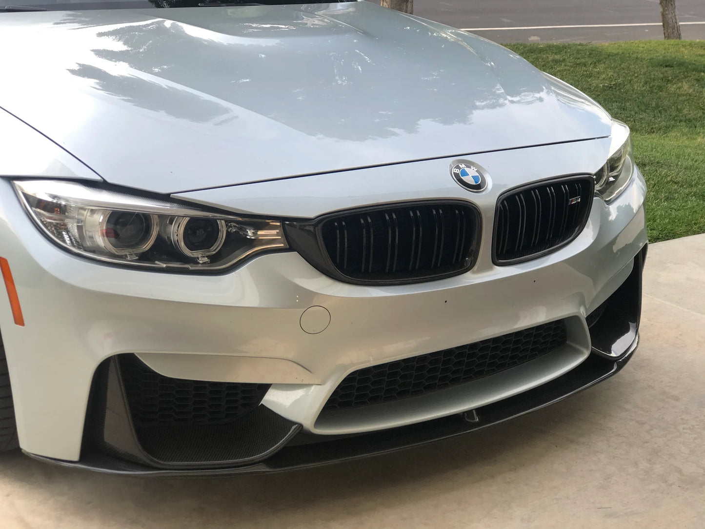 BMW F80 F82 M3 M4 Carbon Fiber Grills