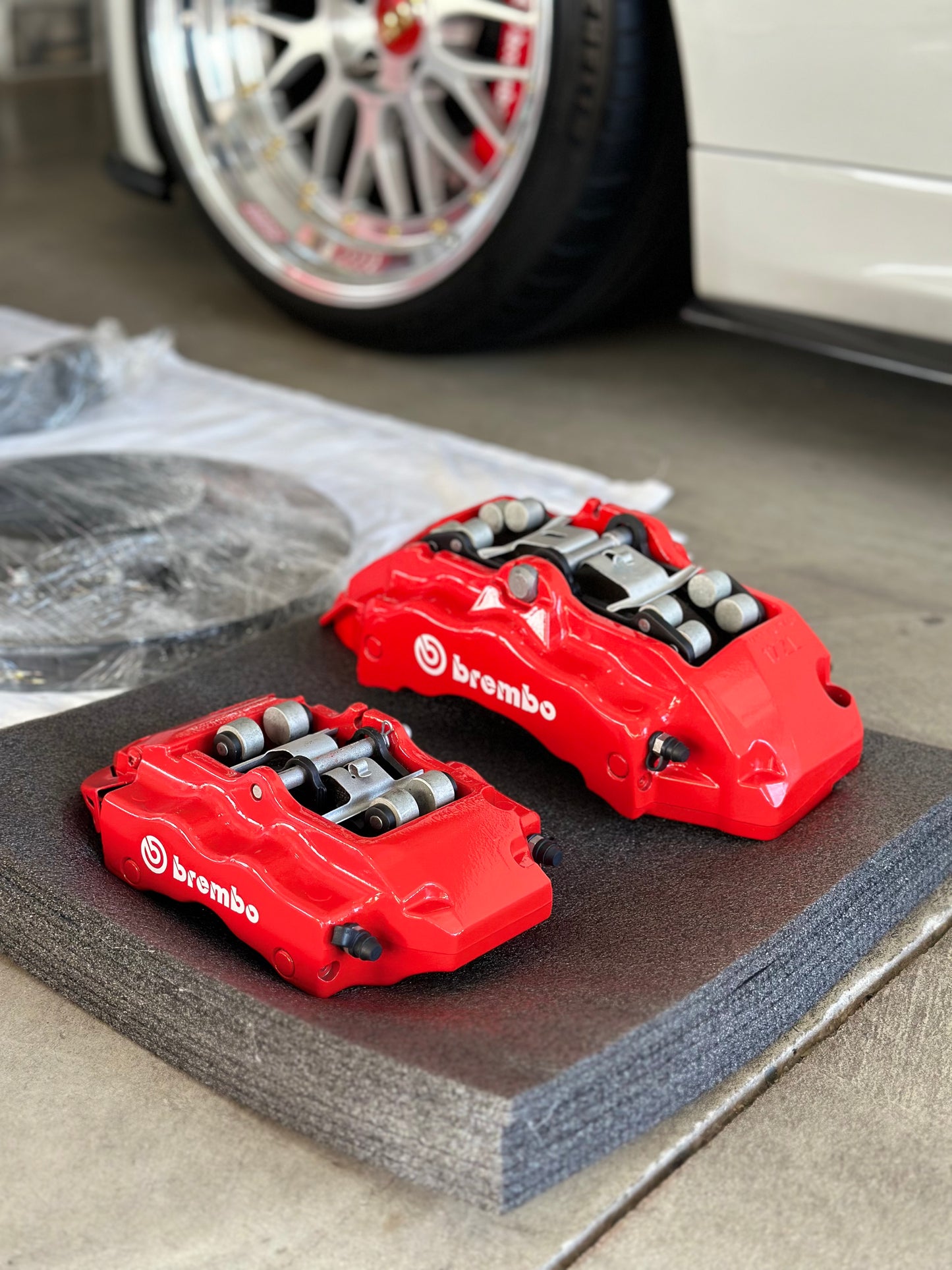BREMBO Big Brake Kit Calipers Rotors Set NEW Plug and Play